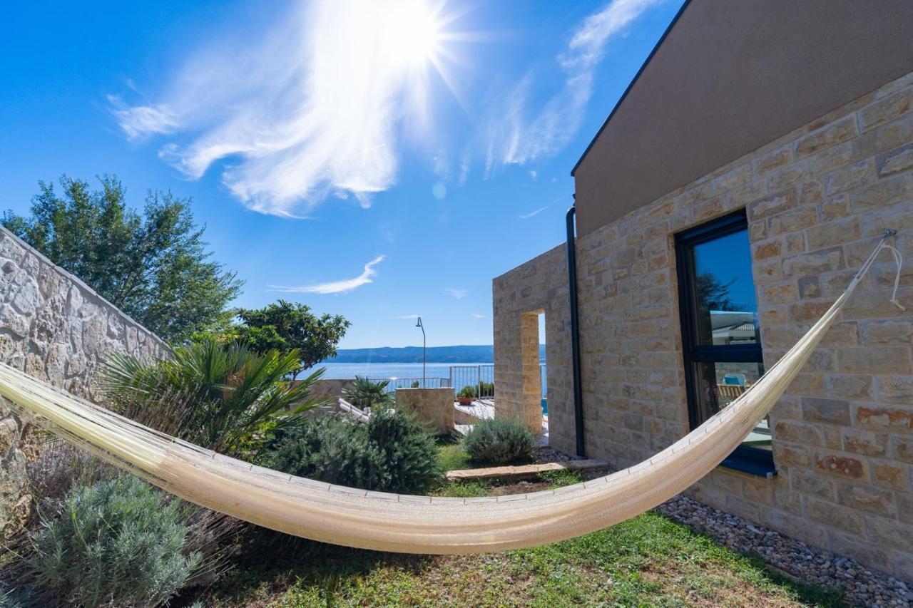 Villa Oslo - Luxury Place With Sea Views & Heated Pool, 300M Far From Sandy Beach Omis Exterior photo